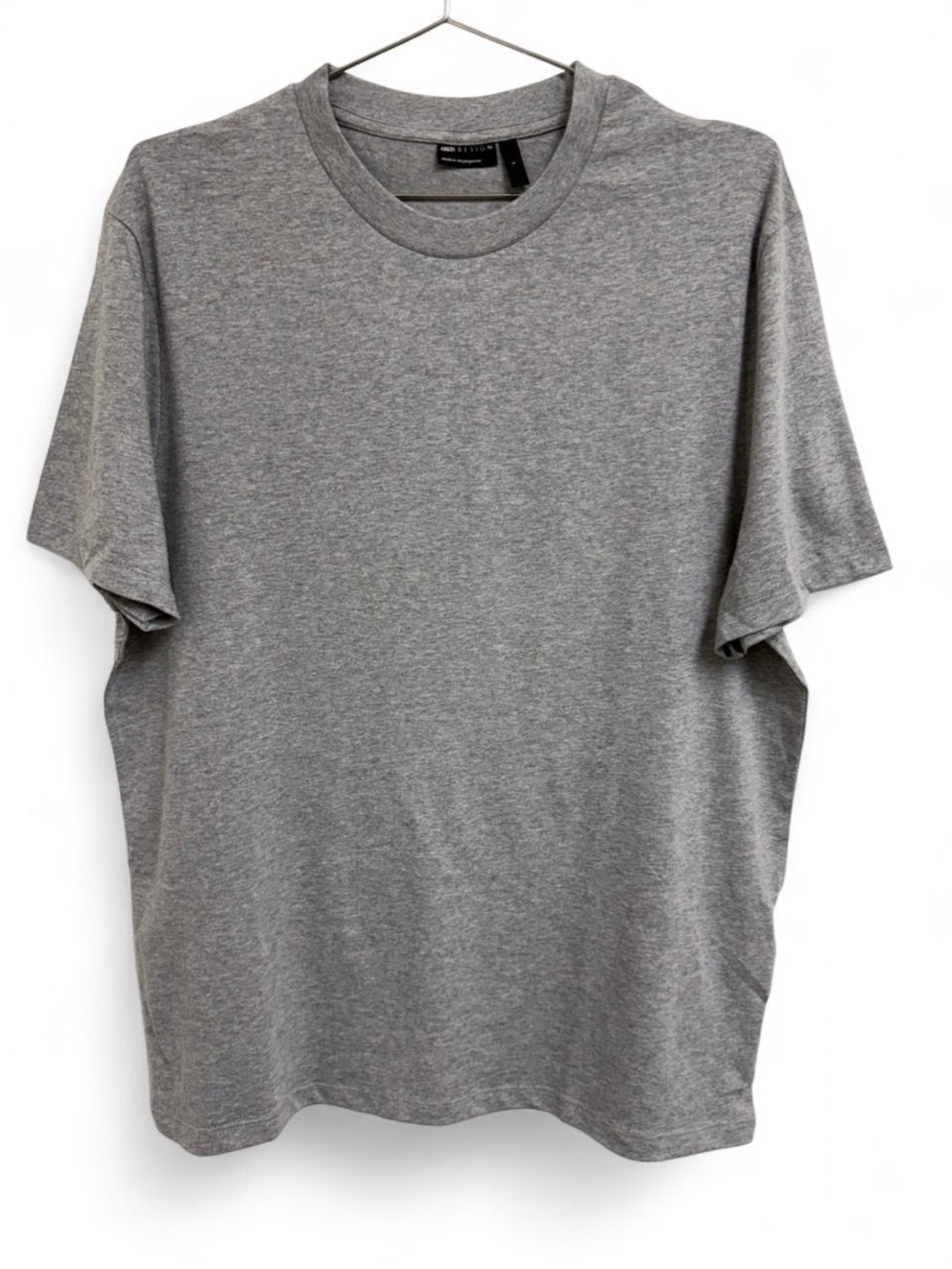 ASOS DESIGN Men’s grey organic t-shirt